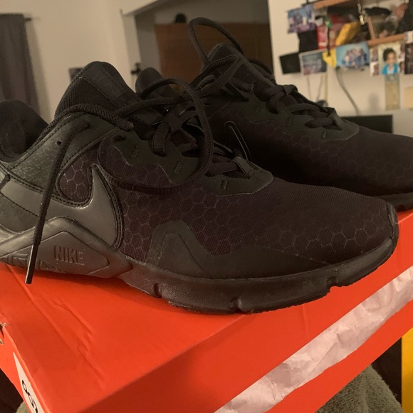 It was just setting in my closet - Picture 5 of 5